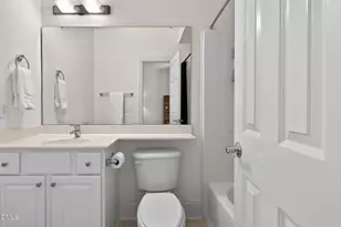 111 Monument View Ln, Cary, NC 27519 - Photo 52