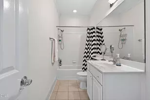 111 Monument View Ln, Cary, NC 27519 - Photo 48