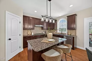 110 Vintage Hill Cir, Apex, NC 27539 - Photo 12