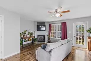 4729 Windbreak Ln, Raleigh, NC 27616 - Photo 10