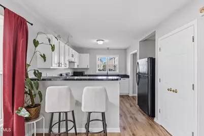 4729 Windbreak Lane, Raleigh, NC 27616 - Photo 4