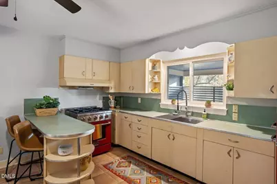 621 Hugo Street, Durham, NC 27704 - Photo 10