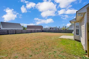 1961 Yellowbrick Rd, Fayetteville, NC 28314 - Photo 28