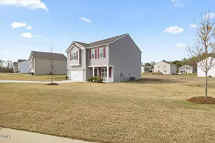 97 Long Mdw Ln, Fuquay Varina, NC 27526 - Photo 34