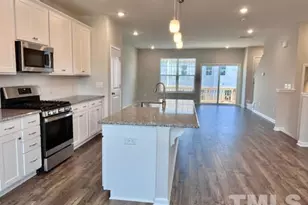 1013 Commack Dr, Durham, NC 27703 - Photo 4