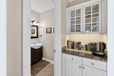 101 Strathburgh Lane, Cary, NC 27518 - Photo 12