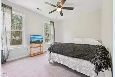 9305 Dominion Boulevard, Raleigh, NC 27617 - Photo 20