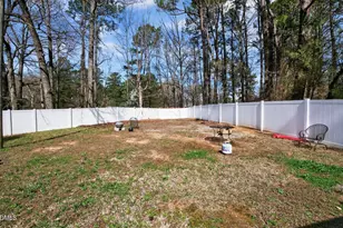 1403 E Club Blvd, Durham, NC 27704 - Photo 12