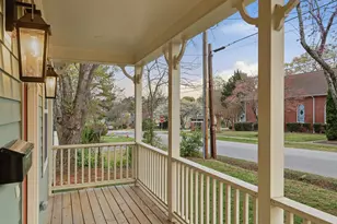 129 E Chestnut Ave, Wake Forest, NC 27587 - Photo 4