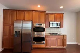 9221 Calabria Dr, Raleigh, NC 27617 - Photo 16