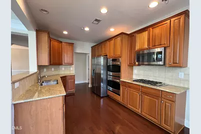 9221 Calabria Drive #121, Raleigh, NC 27617 - Photo 14