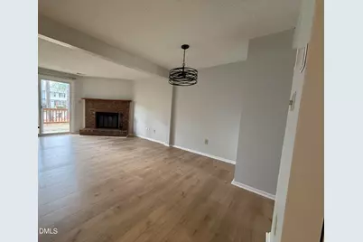 7721 Kingsberry Court, Raleigh, NC 27615 - Photo 6