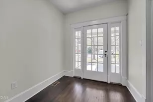 2607 Chapel Hill Rd, Durham, NC 27707 - Photo 8