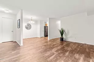 1212 Schaub Dr, Raleigh, NC 27606 - Photo 10
