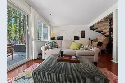 220 Elizabeth Street #Apt A15, Chapel Hill, NC 27514 - Photo 4