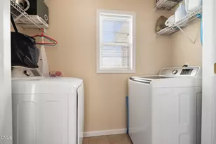 2511 Huntscroft Ln, Raleigh, NC 27617 - Photo 24