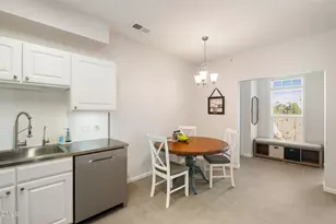 2511 Huntscroft Ln, Raleigh, NC 27617 - Photo 10