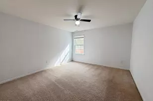 574 Botanical Ct, Bunnlevel, NC 28323 - Photo 10