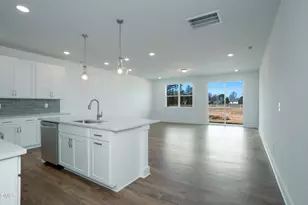 47 Ara Ct, Angier, NC 27501 - Photo 2