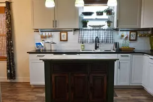 11988 Broad Street N, Milton, NC 27305 - Photo 10