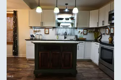 11988 Broad Street N, Milton, NC 27305 - Photo 12