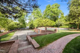 400 Ransom St, Chapel Hill, NC 27516 - Photo 56