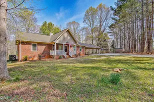 2547 Comanche Trail, Hillsborough, NC 27278 - Photo 2