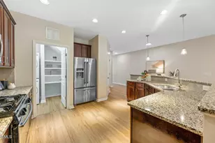 243 Beaconwood Ln, Holly Springs, NC 27540 - Photo 8