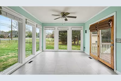 537 N Gurney Street, Burlington, NC 27215 - Photo 6