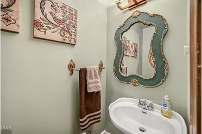 309 W Divine Street, Dunn, NC 28334 - Photo 38