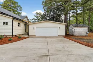 220 E Branch St, Spring Hope, NC 27882 - Photo 14