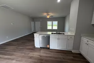 274 Jacobs Rdg Dr, Four Oaks, NC 27524 - Photo 6