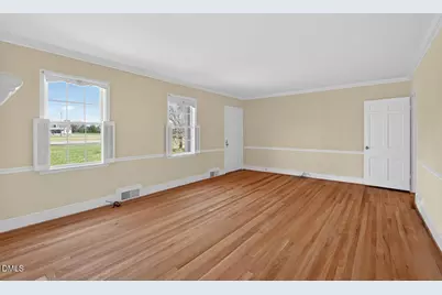 720 Roxboro Street, Haw River, NC 27258 - Photo 6