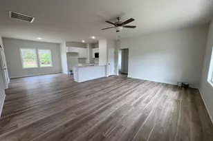 253 Jacobs Rdg Dr, Four Oaks, NC 27524 - Photo 4