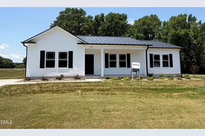 253 Jacobs Ridge Drive, Four Oaks, NC 27524 - Photo 1