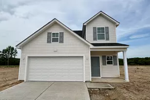 207 Hallwood Dr, Pikeville, NC 27863 - Photo 1