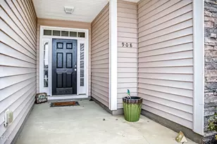 908 Sequoia Ridge Dr, Fuquay-Varina, NC 27526 - Photo 6