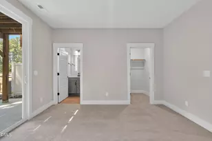 1114 Blackthorn Ln, Durham, NC 27703 - Photo 8