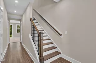 1110 Blackthorn Ln, Durham, NC 27703 - Photo 4