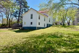132 Buffalo Rd, Clarksville, VA 23927 - Photo 2