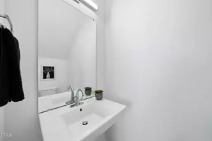 5611 Johnson Woods Ct, Raleigh, NC 27609 - Photo 12