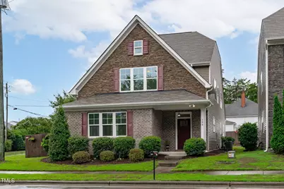 105 Bridge Street, Fuquay-Varina, NC 27526 - Photo 2