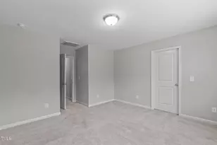 105 Bridge St, Fuquay-Varina, NC 27526 - Photo 26