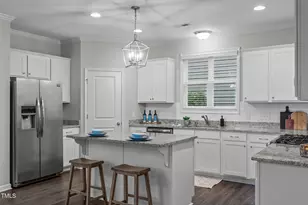 105 Bridge St, Fuquay Varina, NC 27526 - Photo 4