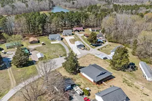 35 Hummingbird Ln, Henderson, NC 27537 - Photo 24