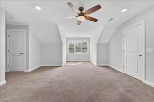 609 Crooked Pine Dr, Cary, NC 27519 - Photo 42