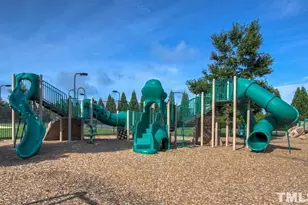 4195 Dunkirk Dr, Burlington, NC 27215 - Photo 16