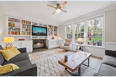 203 Wyndham Drive, Chapel Hill, NC 27516 - Photo 18