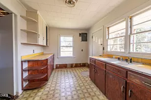 216 N Cheatham St, Franklinton, NC 27525 - Photo 8