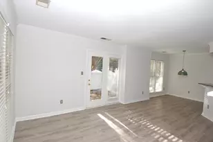 1450 Barton Pl Dr, Raleigh, NC 27608 - Photo 6